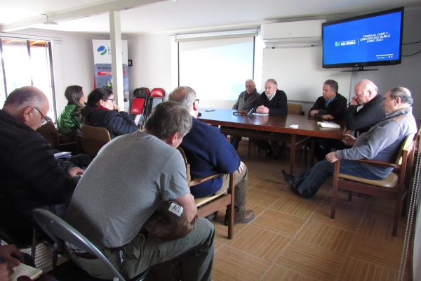 Regantes del Ñuble reciben información sobre concurso de emergencia